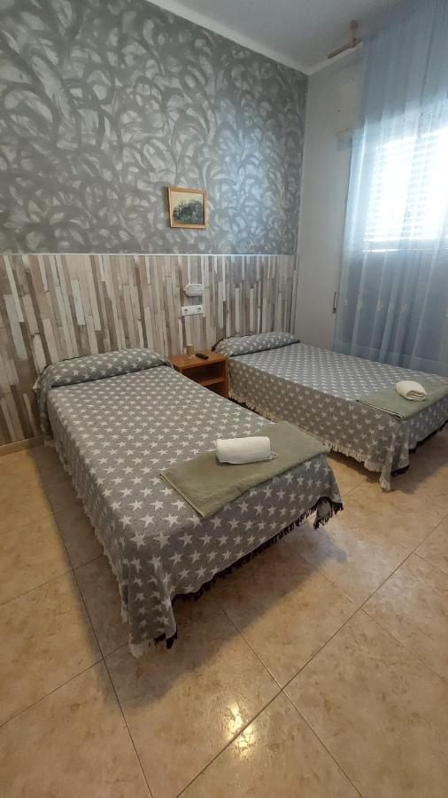 Pension Suiza Reus Extérieur photo
