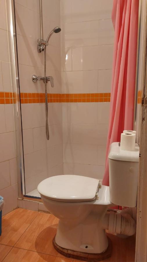 Pension Suiza Reus Extérieur photo