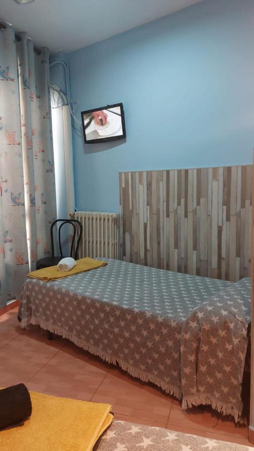 Pension Suiza Reus Extérieur photo