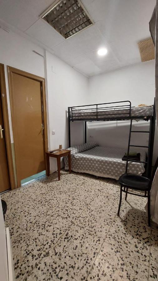 Pension Suiza Reus Extérieur photo